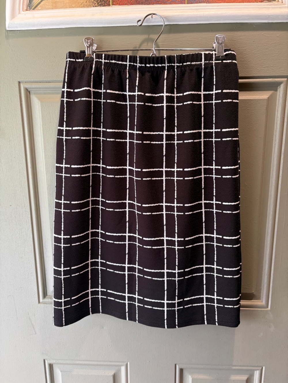 Black and White Grid Pencil Skirt